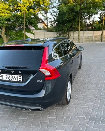 Volvo V60 cena 62900 przebieg: 133500, rok produkcji 2016 z Szprotawa małe 121